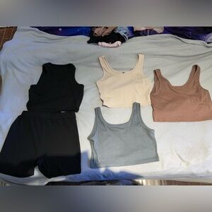 Lot of 4 crop tank tops and 1 set